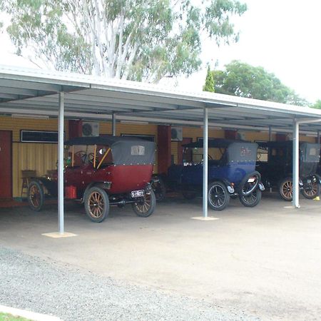 Motel Oasis Kingaroy Exterior photo