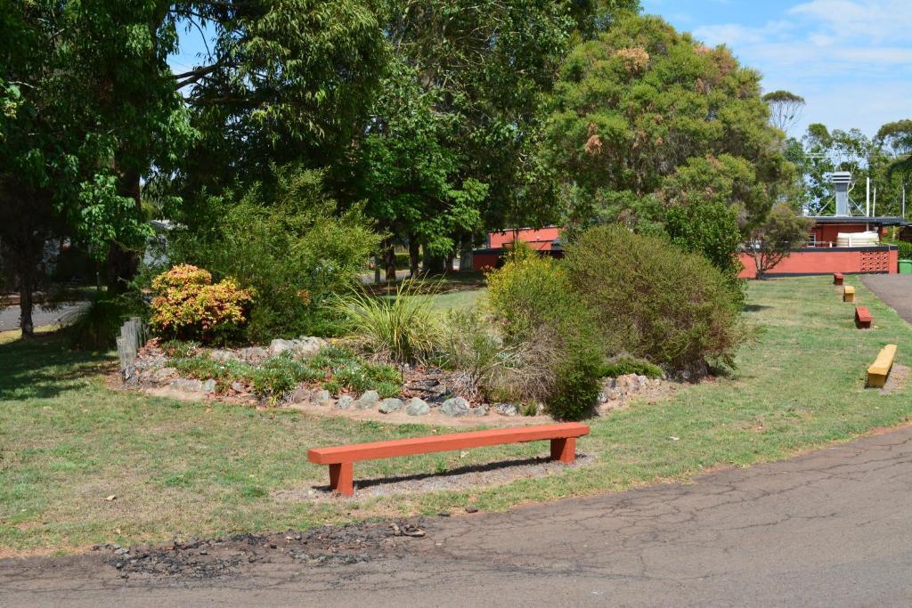 Motel Oasis Kingaroy Exterior photo