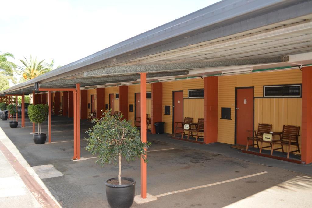 Motel Oasis Kingaroy Exterior photo