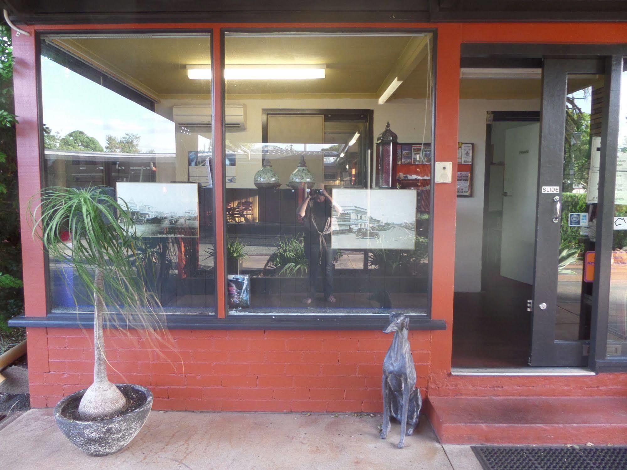 Motel Oasis Kingaroy Exterior photo